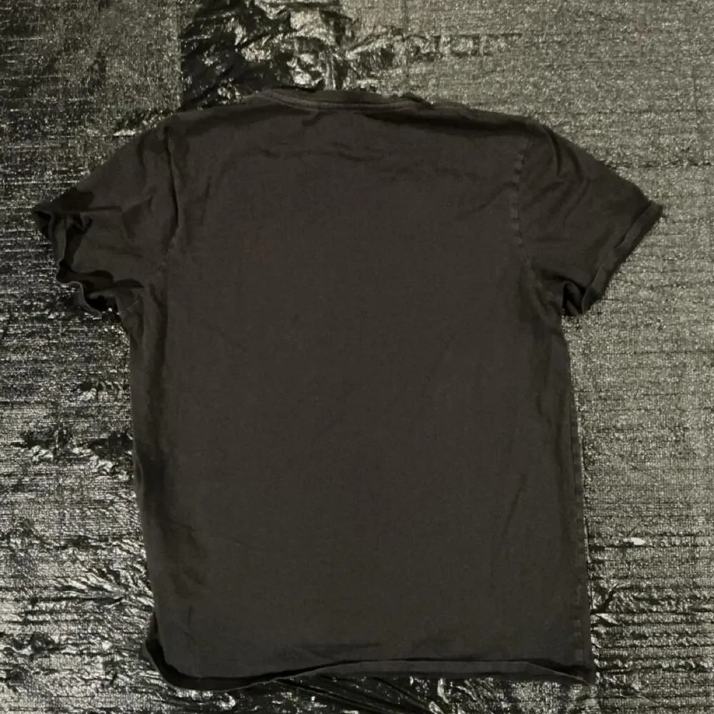 Levi-s Men's Black and Grey T-shirt